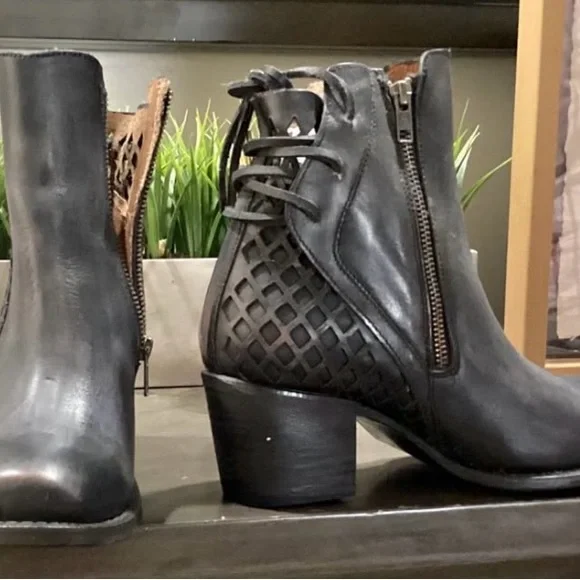 Freebird by Steven Black Leather Ankle Booties - Picture 4 of 4